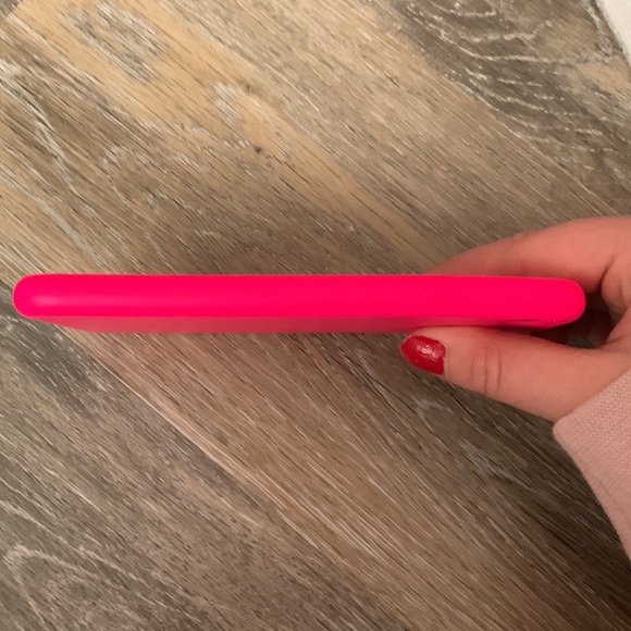 Pink iPhone 7 Case - Picture 4 of 7